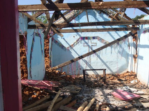 Orissa_violence_destroyedbuilding